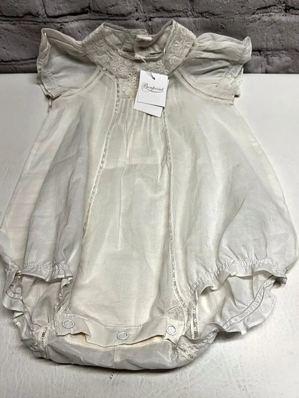 Bonpoint Baby 3M White Ruffle Romper NWT